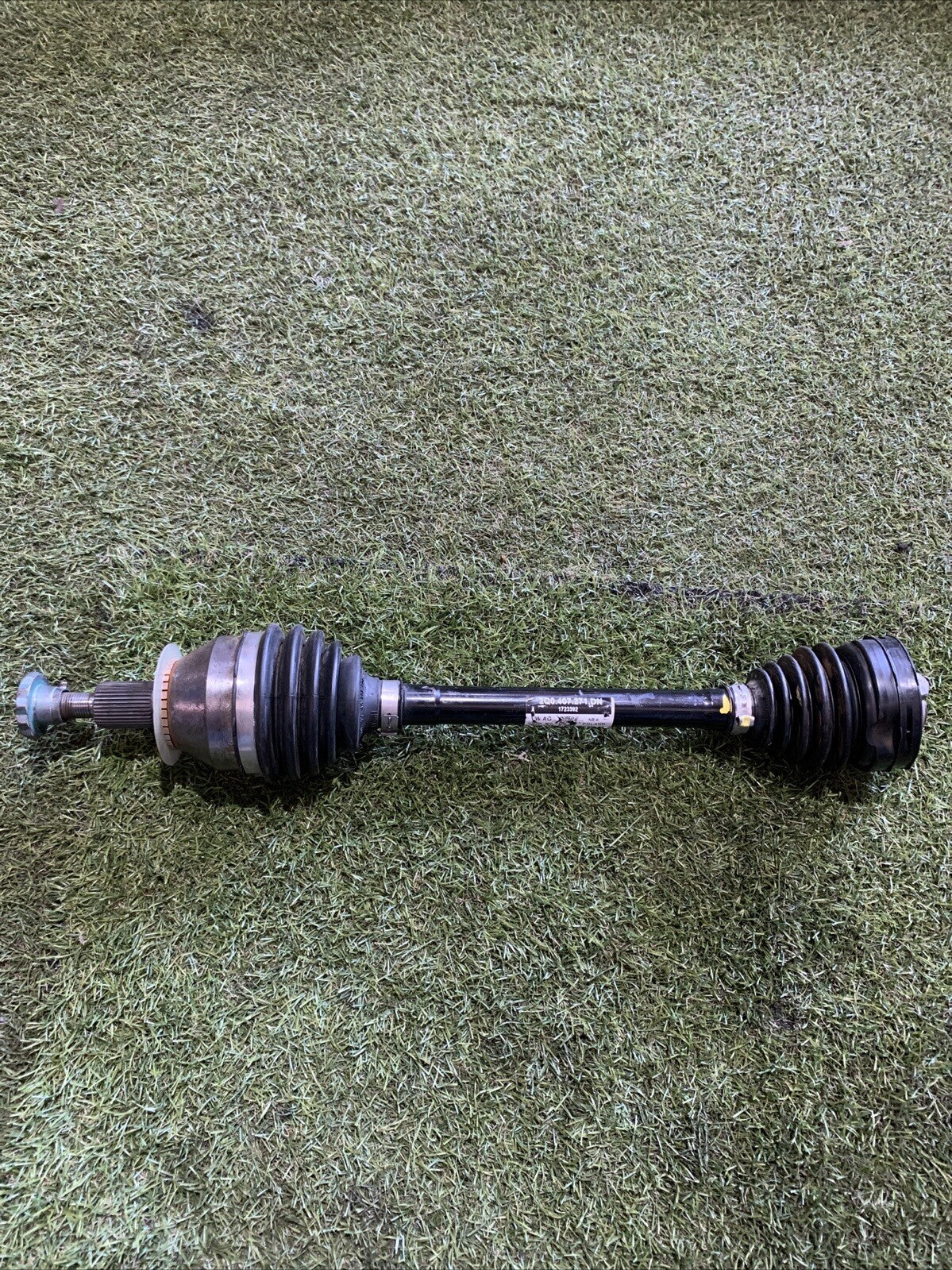 Semiasse Anteriore Sinistro Volkswagen Polo 2024 1.0 Benzina 2Q0407271DN