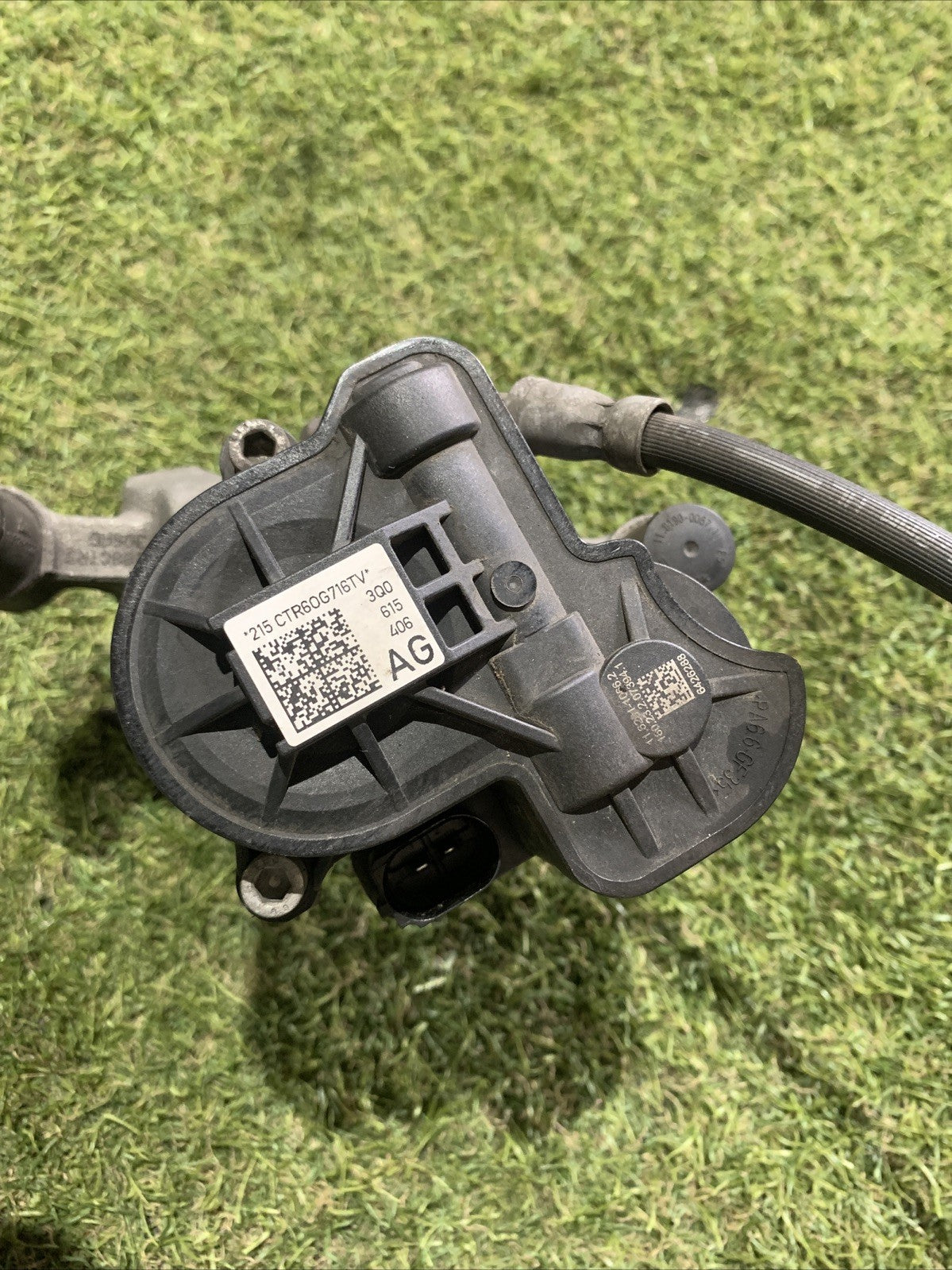 Pinza Freno Elettrica Posteriore Destra Volkswagen Tiguan 2023 1.5 Benzina 