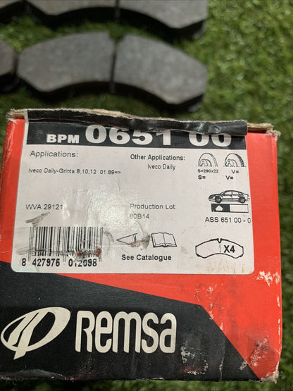 REMSA 0651.00 Kit pastiglie freni Anteriore per IVECO DAILY III