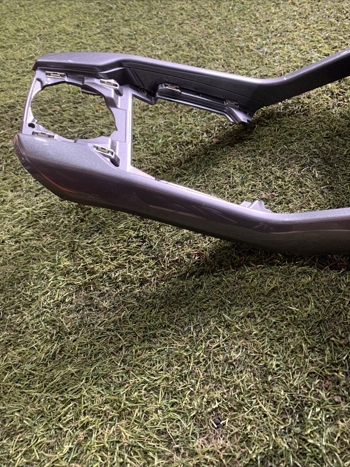 2GA863097 MASCHERINA RIVESTIMENTO TUNNEL CENTRALE ANTERIORE VOLKSWAGEN T-ROC