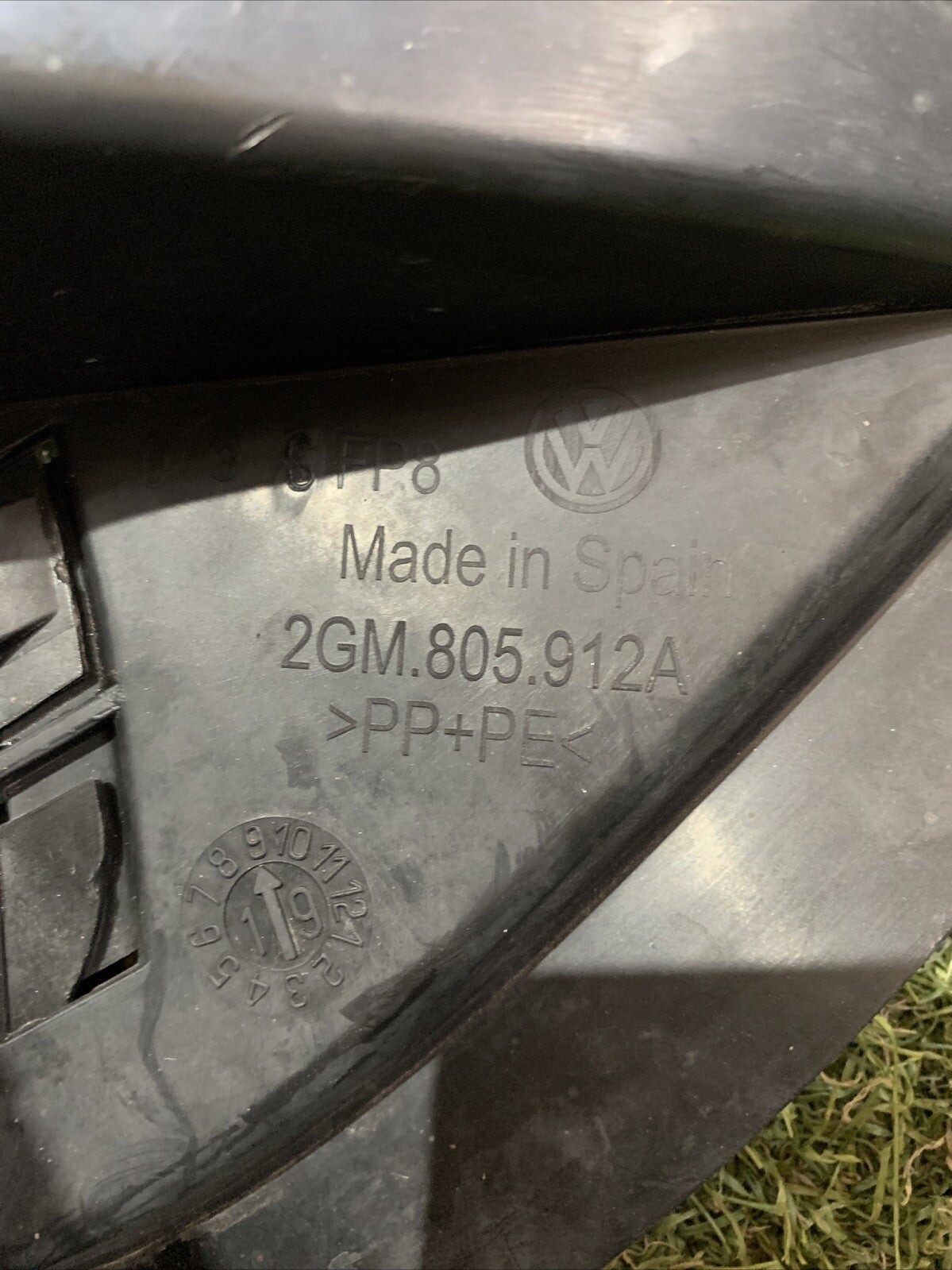 PASSARUOTA ANTERIORE DESTRO VOLKSWAGEN T-CROSS Serie 2GM805912A