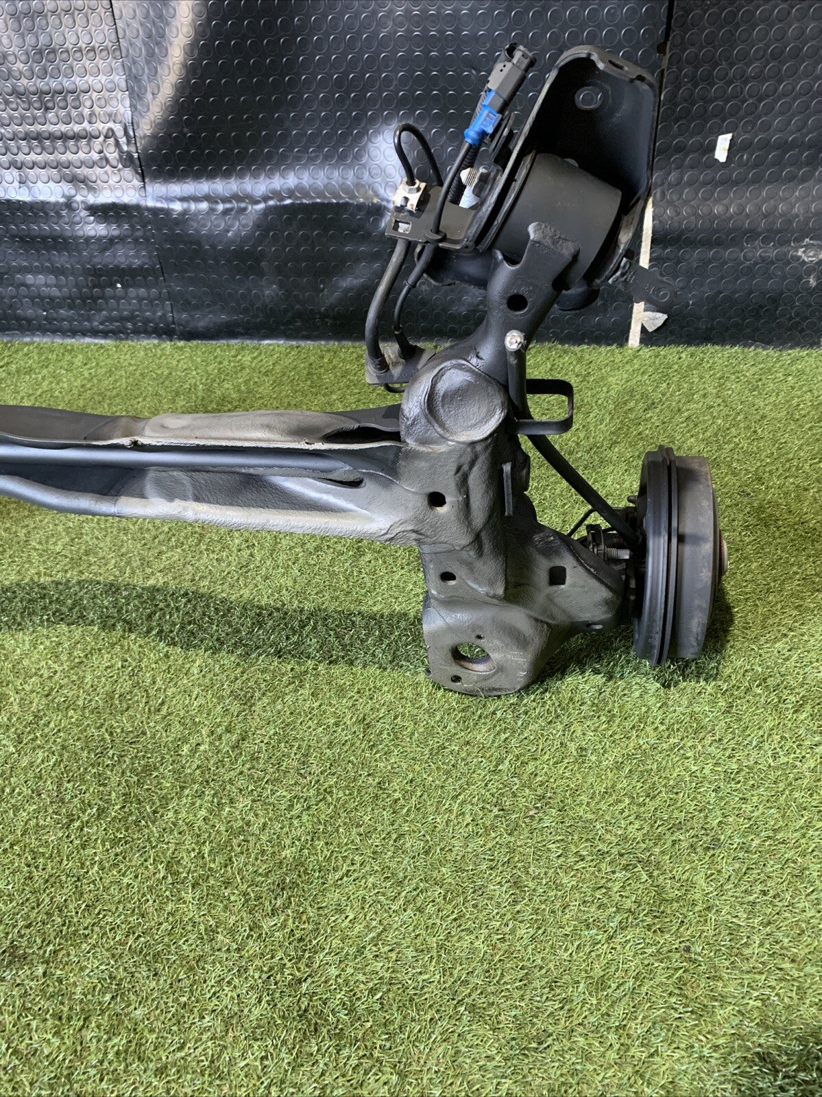 PONTE ASSALE POSTERIORE PER CITROEN C4 Cactus 9674696980 Diesel 1600 (14 )