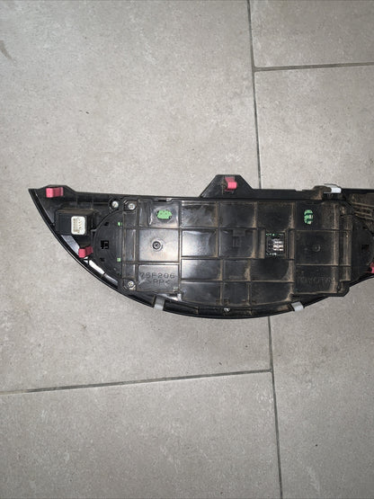 559000D800 CONSOLE COMANDI CLIMA TOYOTA YARIS III REST (P13) 1.5 Ben