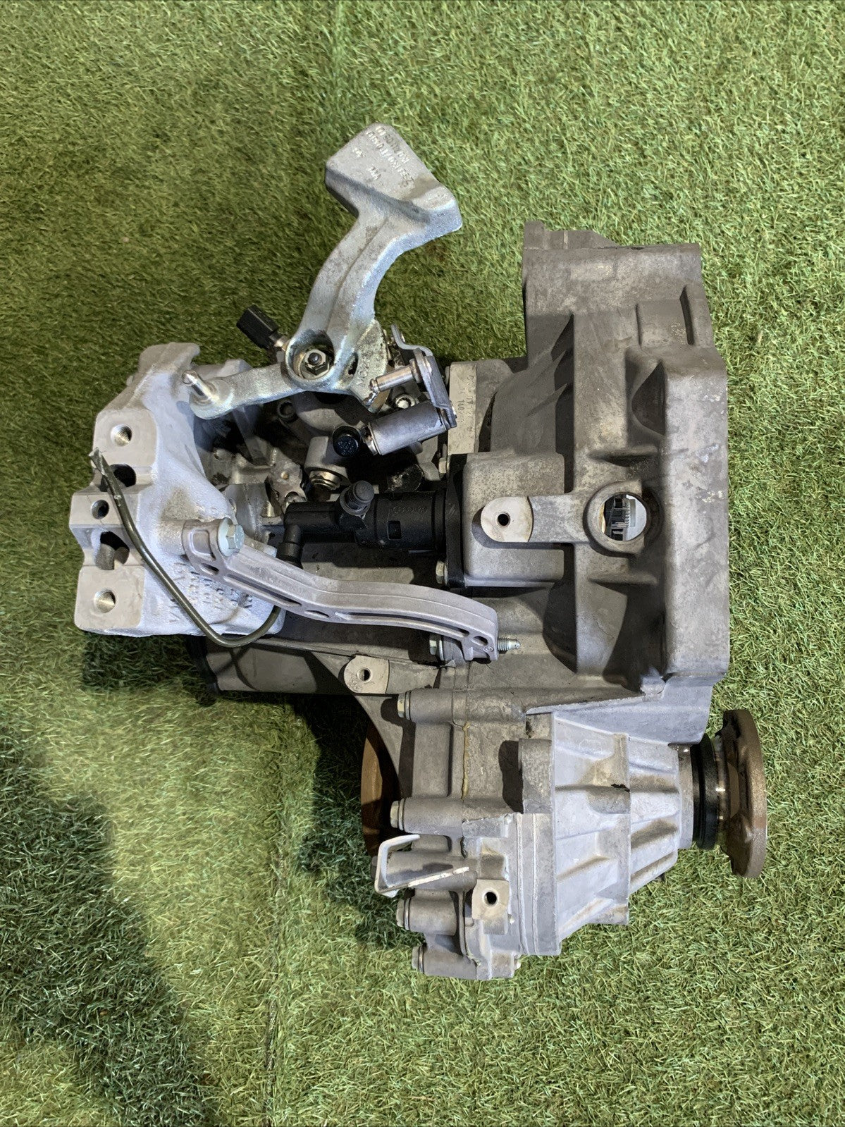 CAMBIO MANUALE 5 MARCE VOLKSWAGEN GOLF 5 1.9 DIESEL 0A4300045