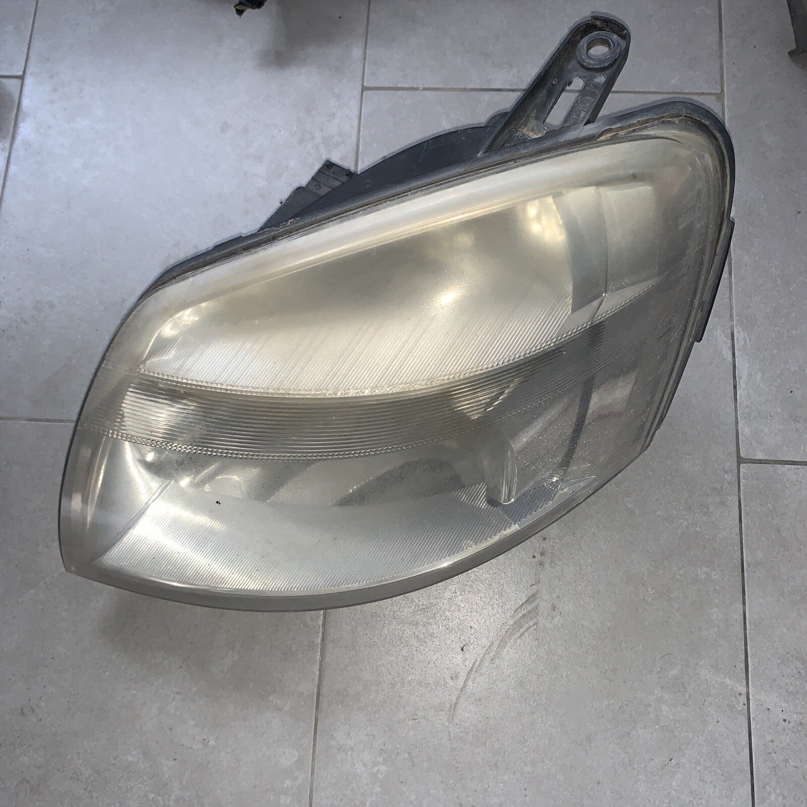 Faro fanale anteriore sx CITROEN BERLINGO 03-08 PEUGEOT PARTNER 03-08