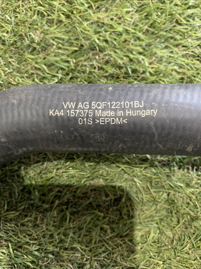 TUBO ACQUA REFRIGERANTE AUDI Q3 Serie (F3B) 5QF122101BJ Diesel 2.0 (18)