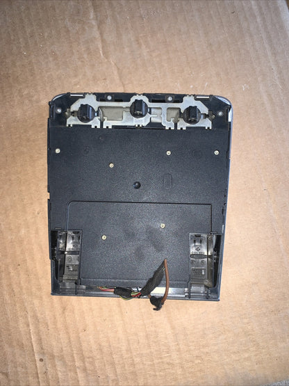 695604701 luce interna bmw 1 120 d (163 cv) 2004 131786