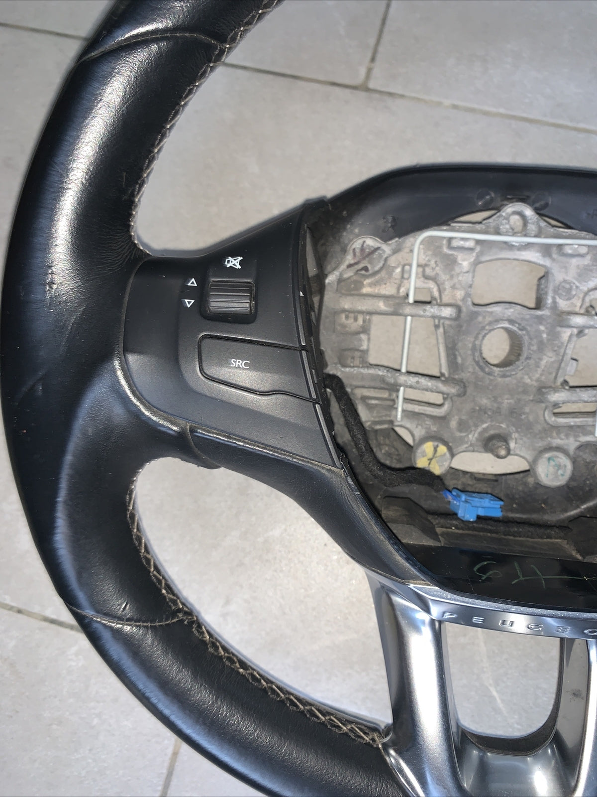 Volante sterzo PEUGEOT 208/2008 Anno 2015 6191373
