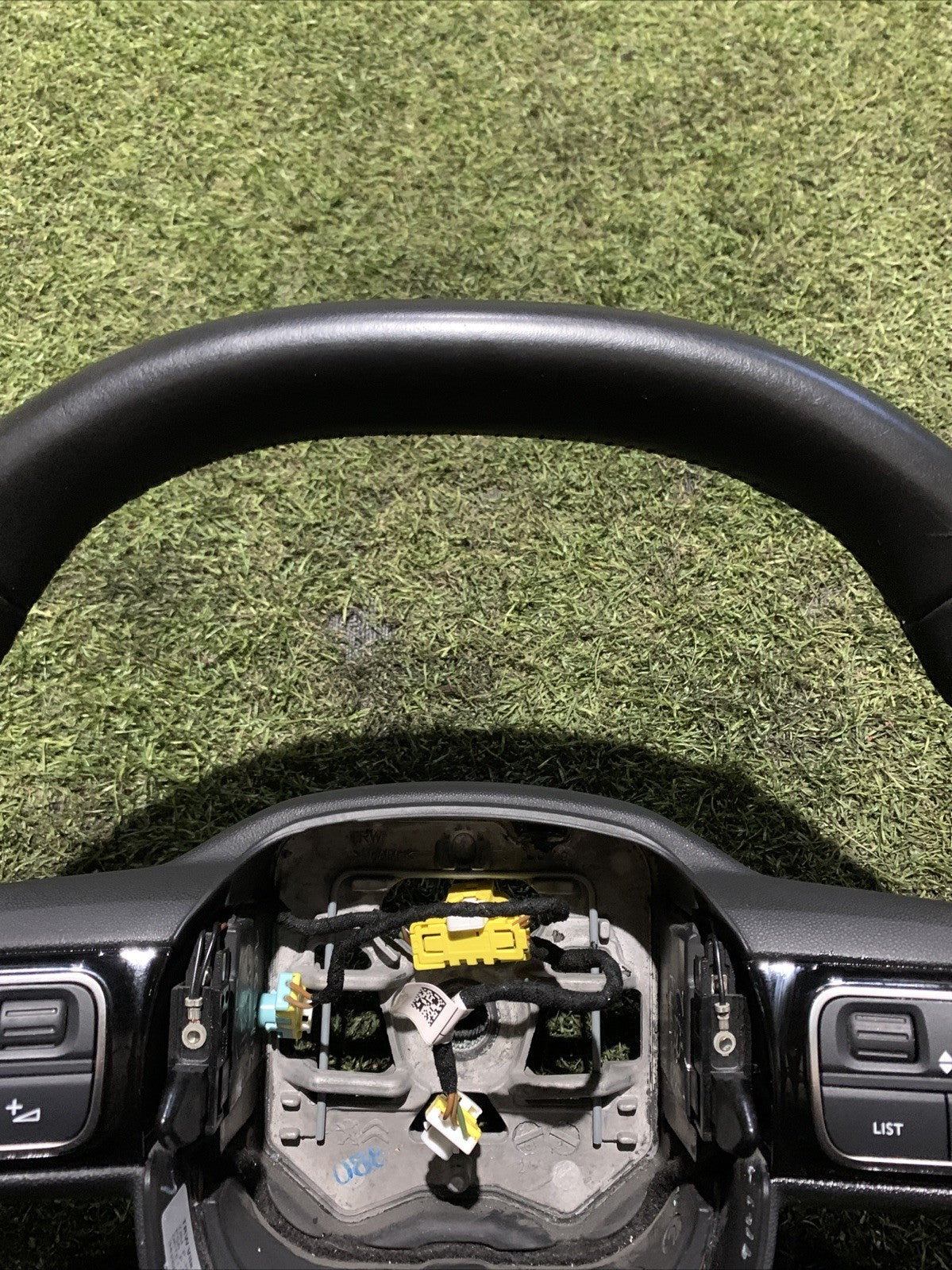 volante sterzo Citroen C5 Aircross Anno 2022 Originale Cod 98223644ZD (3)