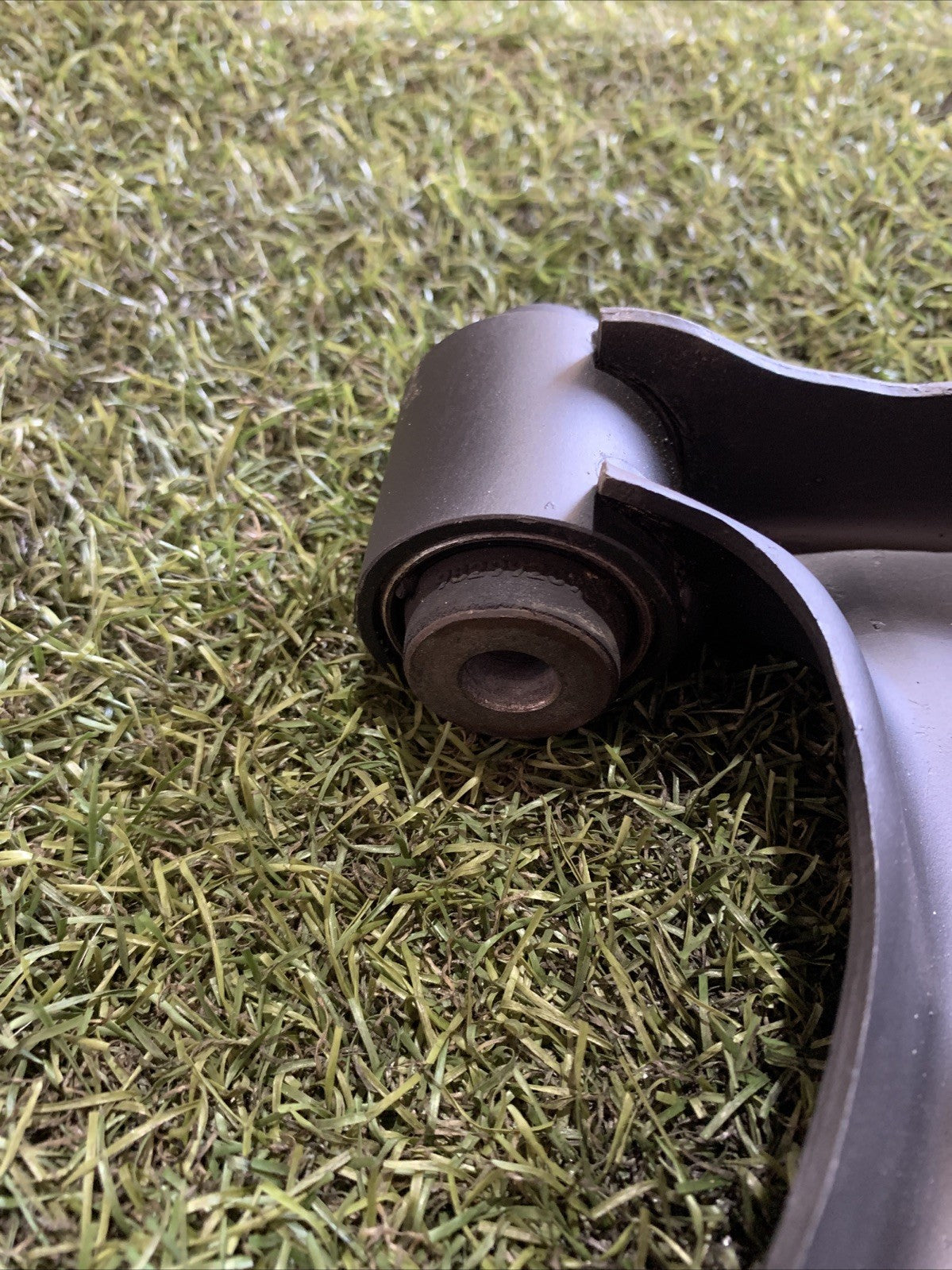 Braccio Oscillante Anteriore Destro Peugeot 208 2020 1.5 Diesel 9832039280