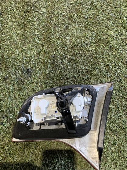 Stop Fanale Posteriore Interno Sinistro Audi A4 2005 SW 8E9945093