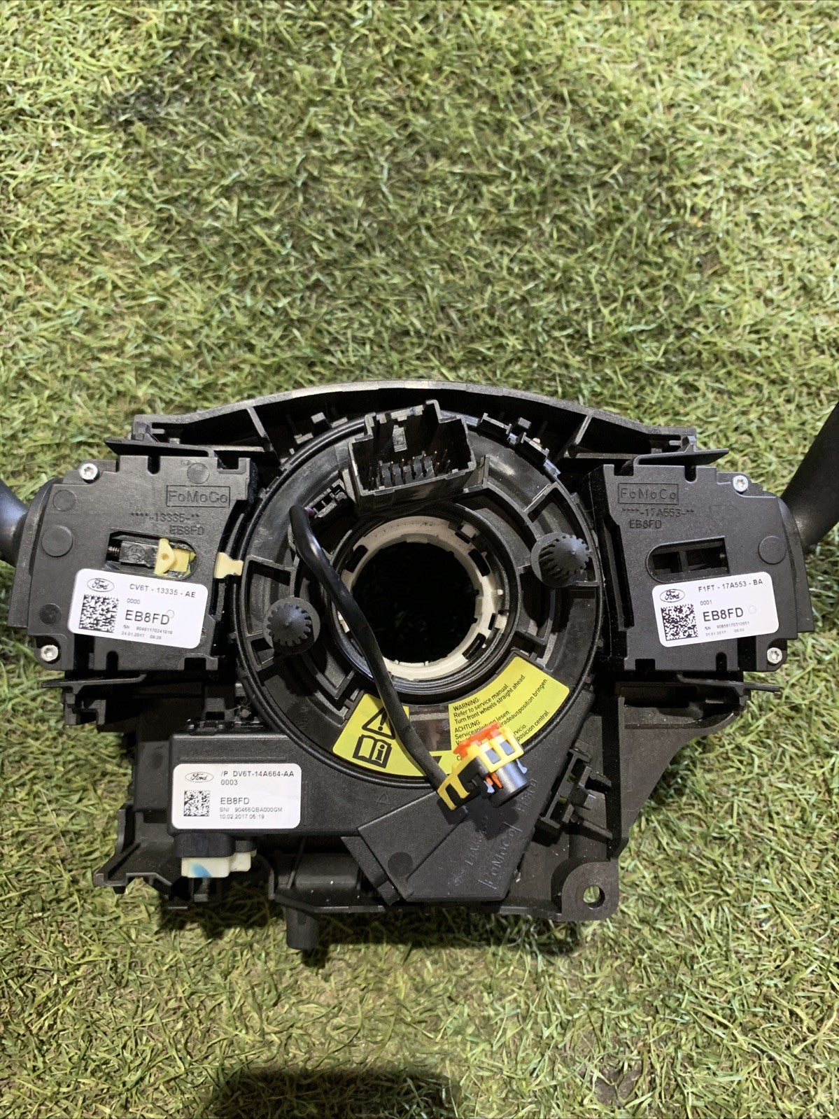 Devioluci + Contatto Spiralato Ford Kuga II Cod:GV6T-13N064-EB (2012-2019)