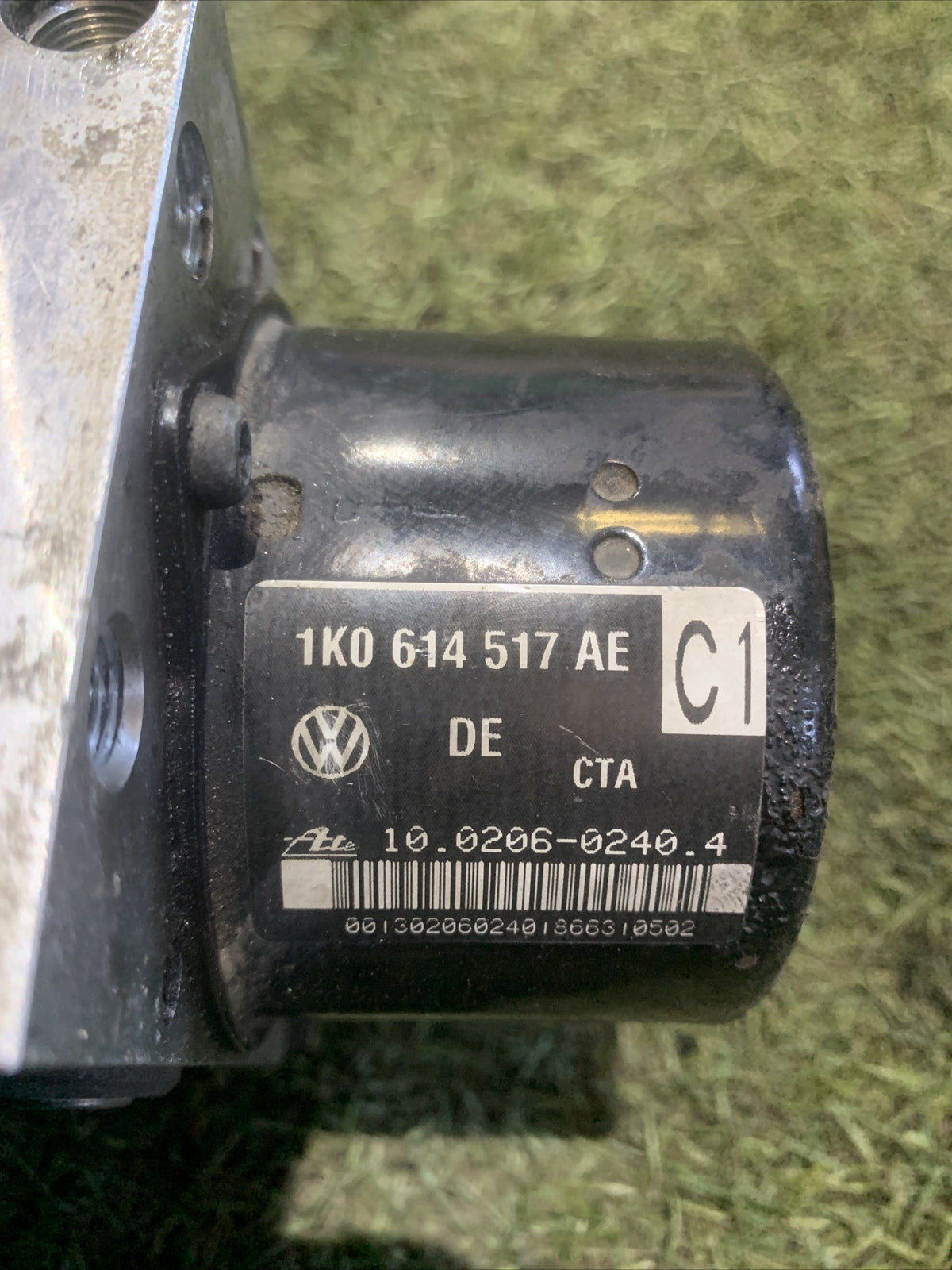 POMPA ABS VOLKSWAGEN Golf 5 Plus Berlina 1K0614517AE Diesel 1.9