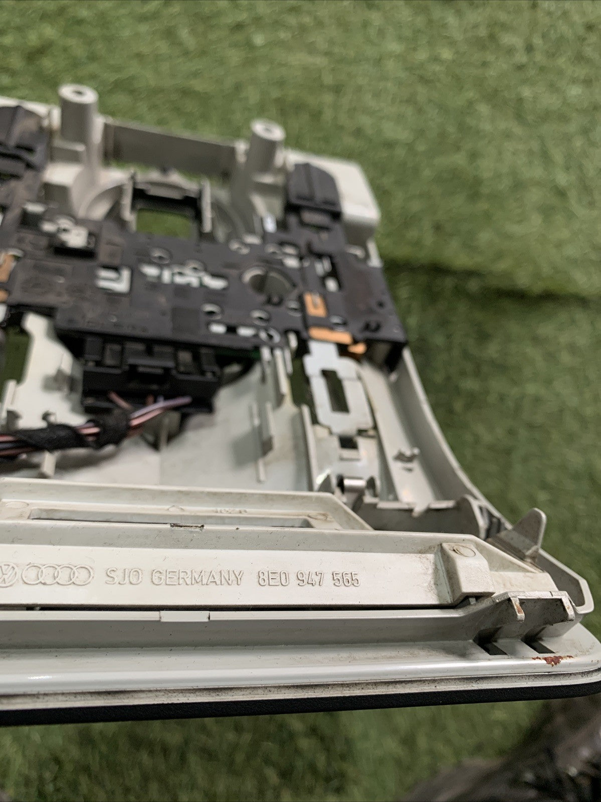 Plafoniera Luce Interna Anteriore Per Tettuccio Apribile Audi A3 8P 8E0947565