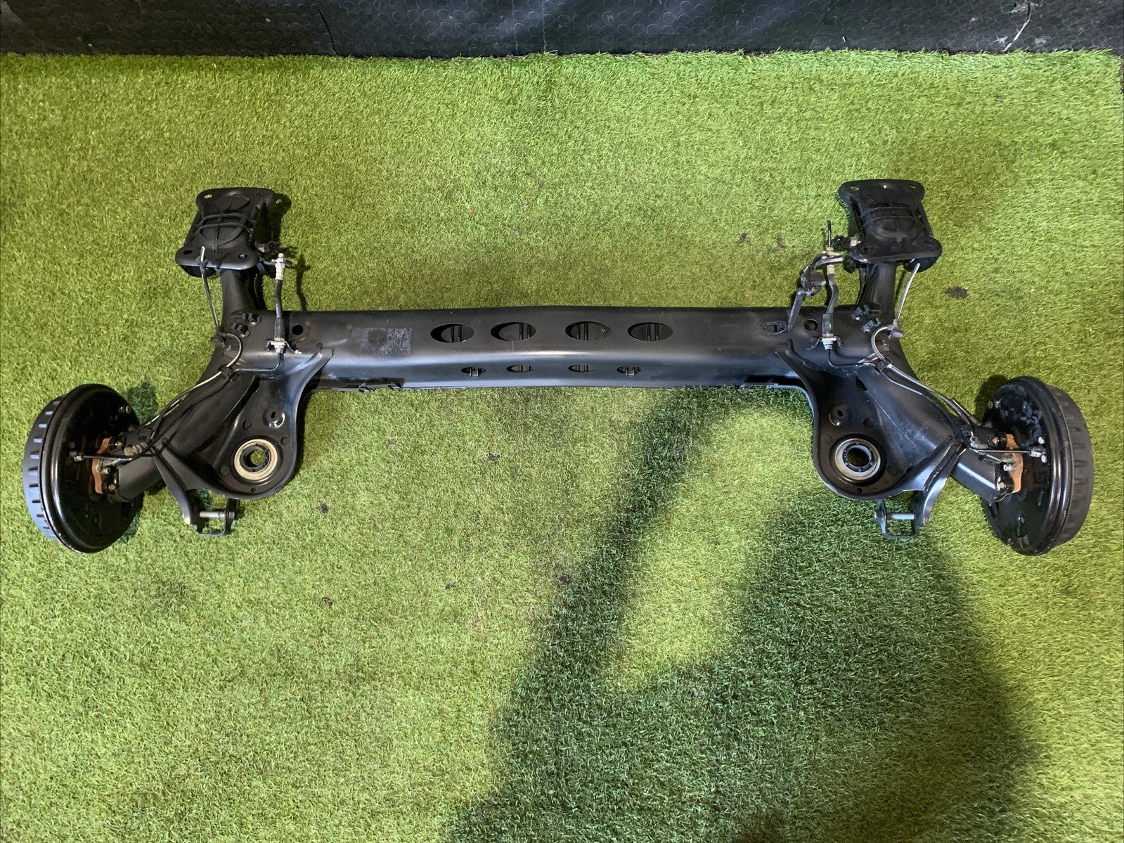 Ponte Assale Posteriore A Tamburi AUDI A1 2021 2Q0501053BP