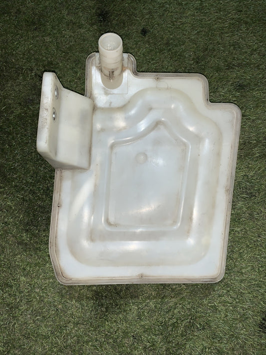 Serbatoio acqua per tergicristalli per VW Golf 6 cod: 1K0955453Q