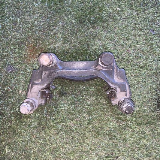 porta pinza anteriore sx lancia delta 1.6