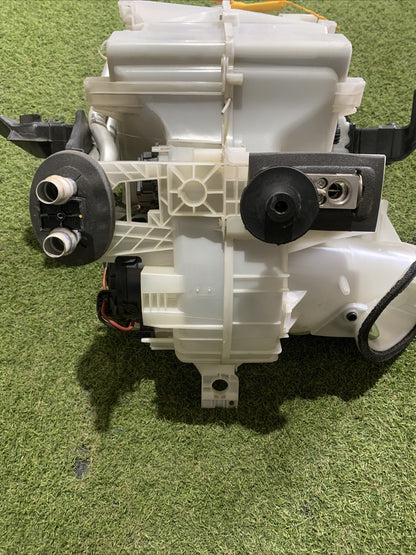 Gruppo Stufa Riscaldamento Peugeot 208 2017 1.2 Benzina 98194325ZD