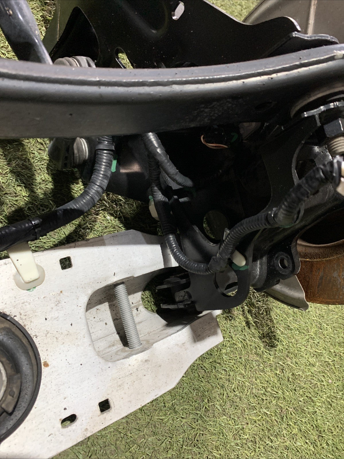 PONTE ASSALE POSTERIORE FORD KUGA DAL 2020 2WD LX61-5K067-BEC