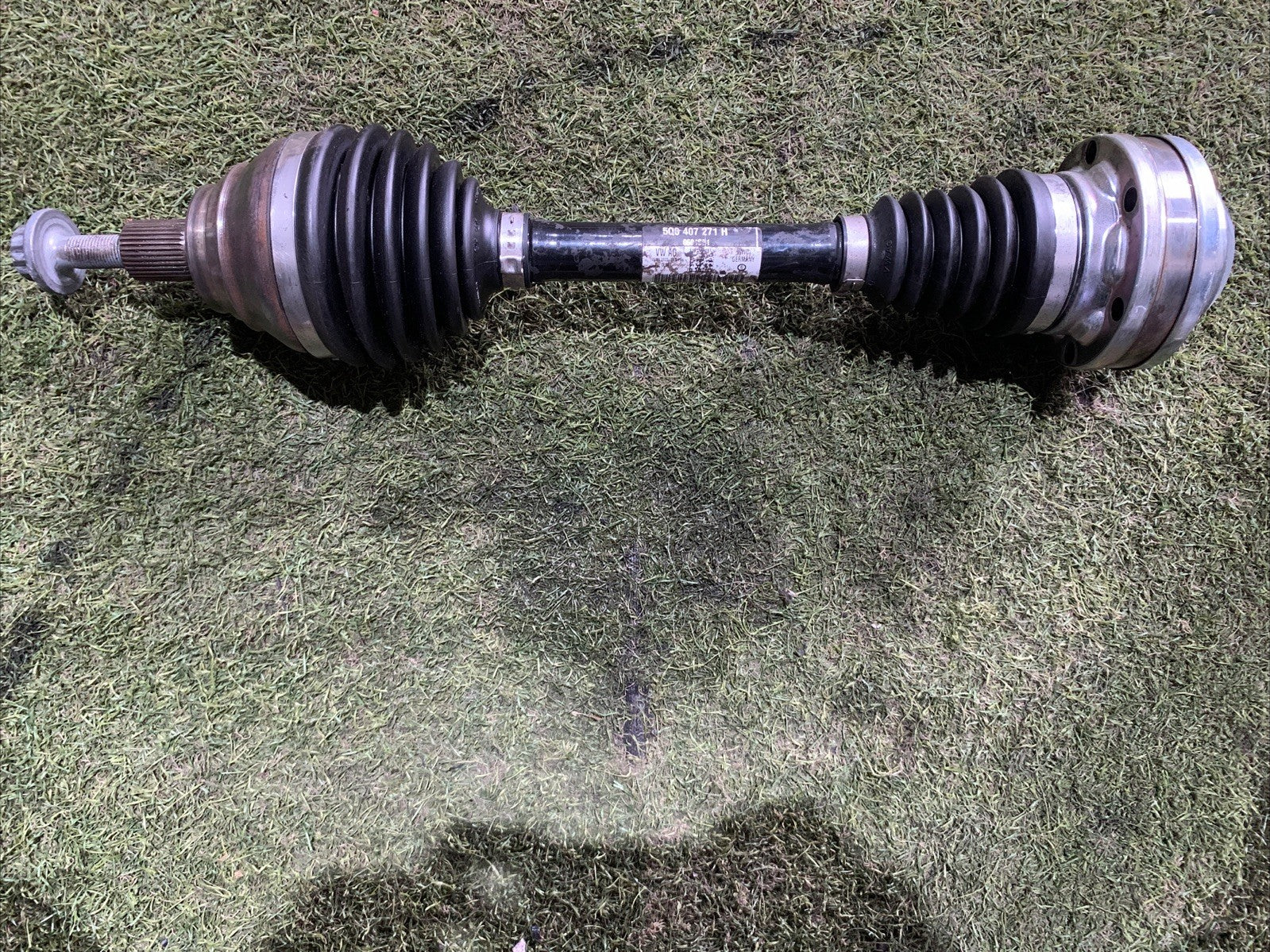 Semiasse Anteriore Sinistro Volkswagen T-Roc 1.6 Diesel 5Q0407271H