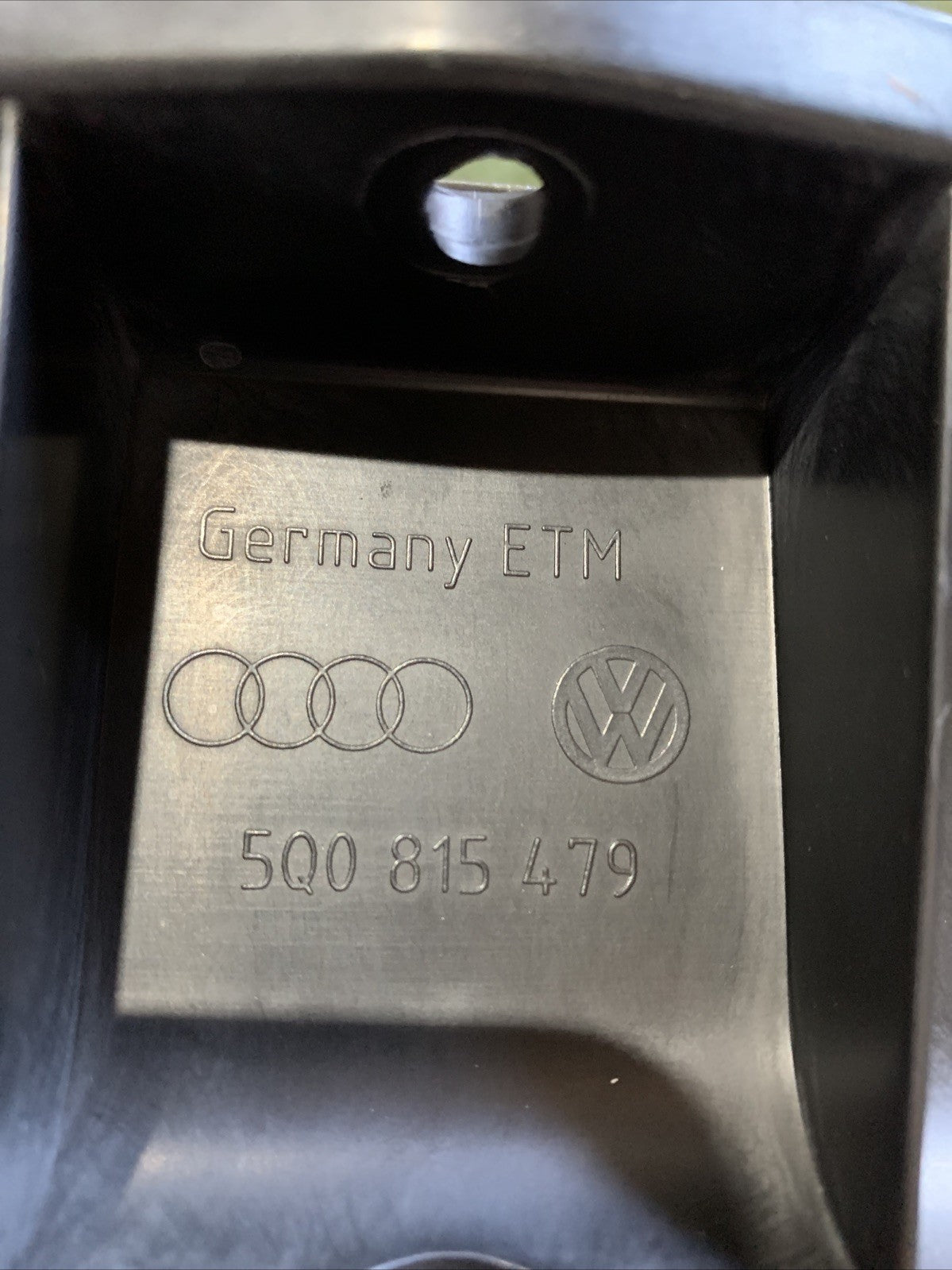 Griglia Aspirazione Volkswagen T-Roc 2019 5Q0815479 (2)