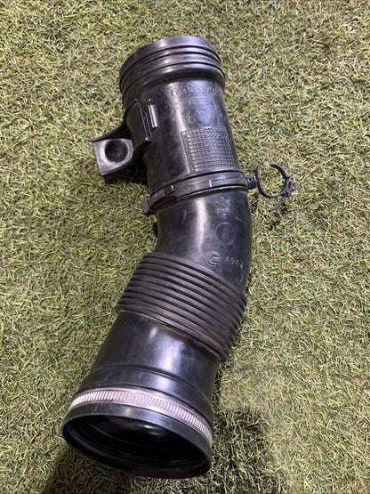 Tubo Aspirazione Filtro Aria Maserati Levante 670033792