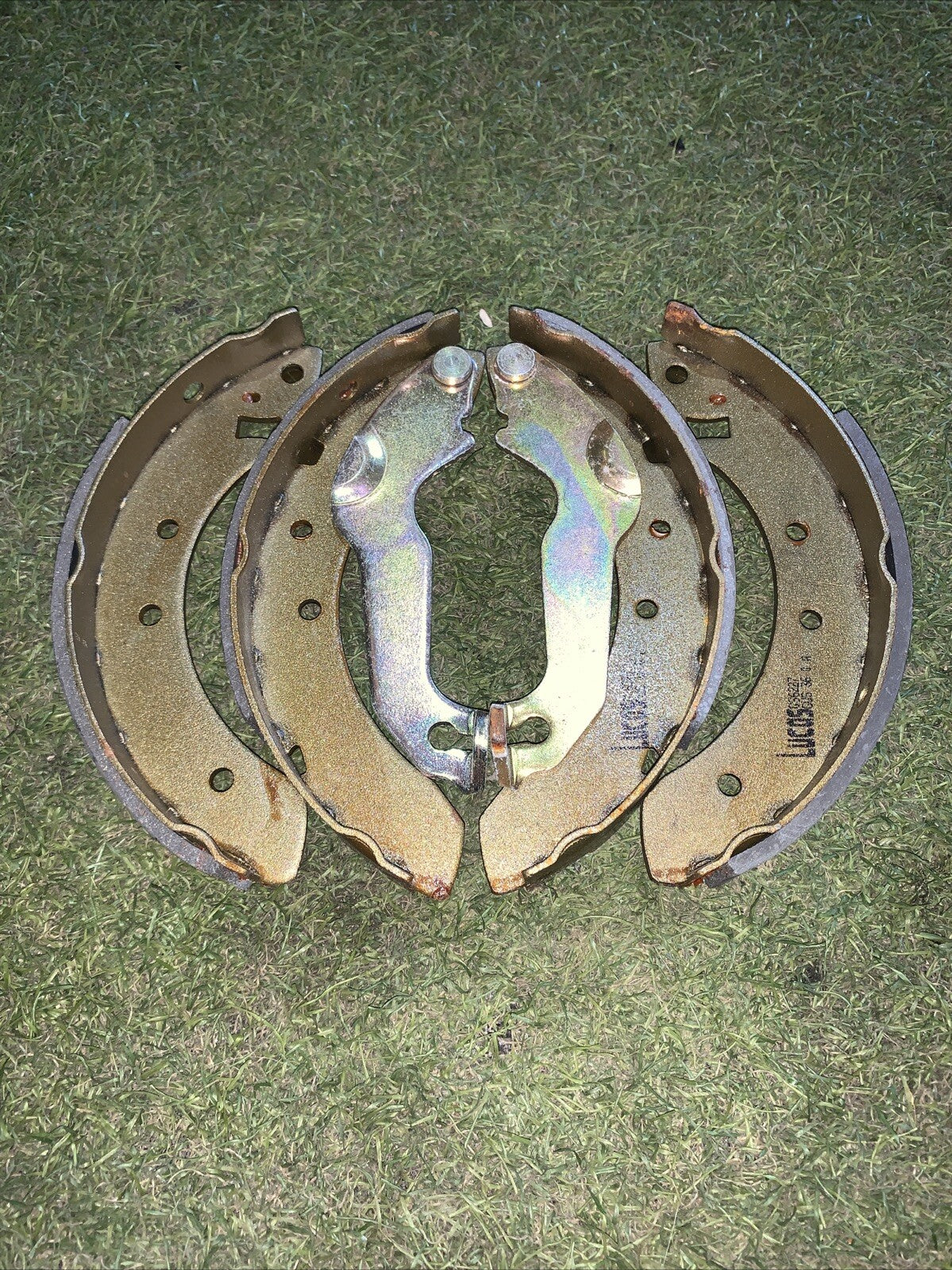 LUCAS GS6227 Kit ganasce freni per FORD ESCORT, ORION