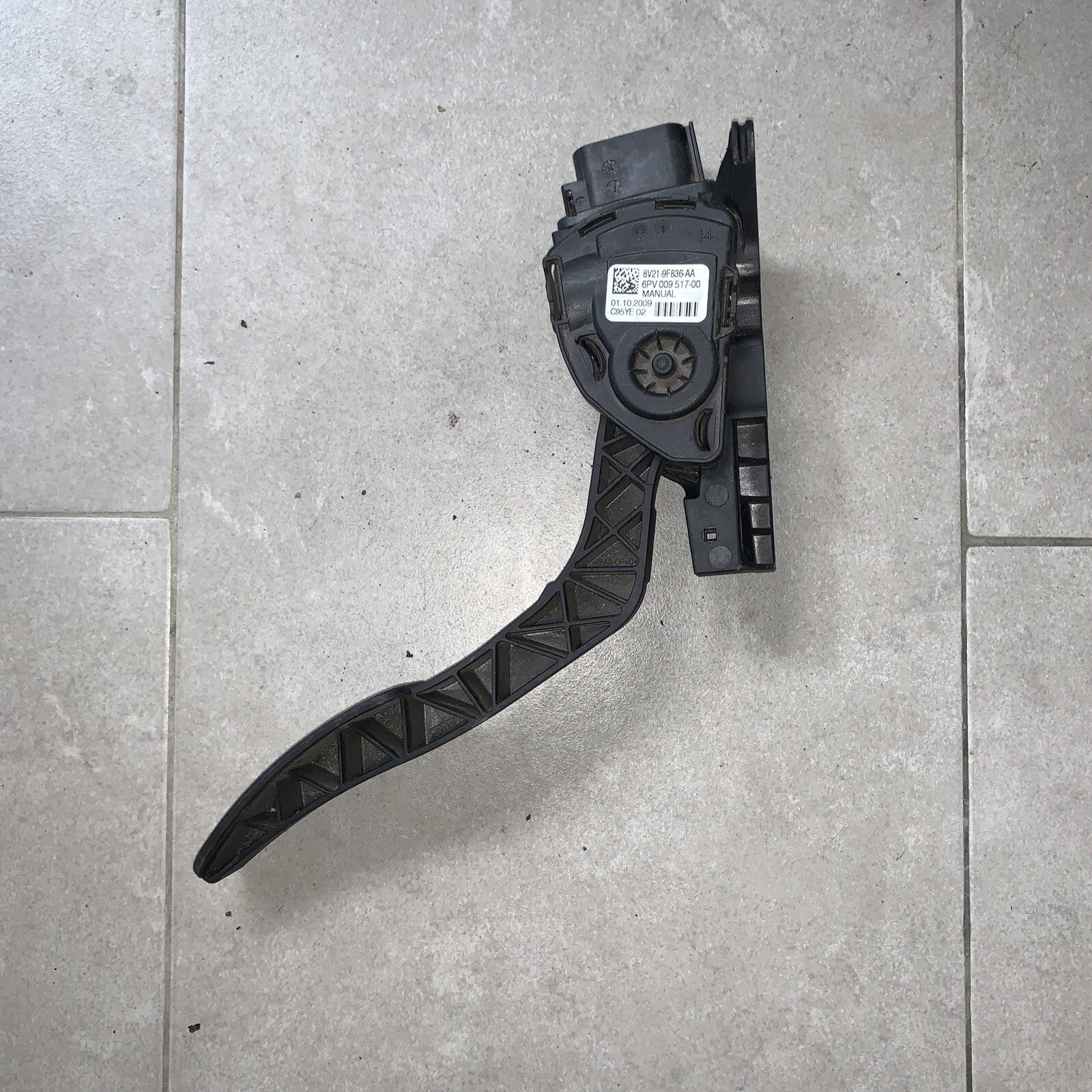 6PV009517-00 PEDALE ACCELERATORE FORD Fiesta 6° Serie