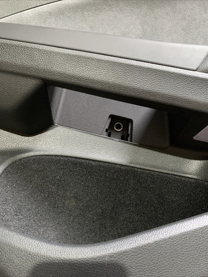 Pannello Interno Porta Posteriore Destro Con Led Volkswagen Golf 8R 5H6867212