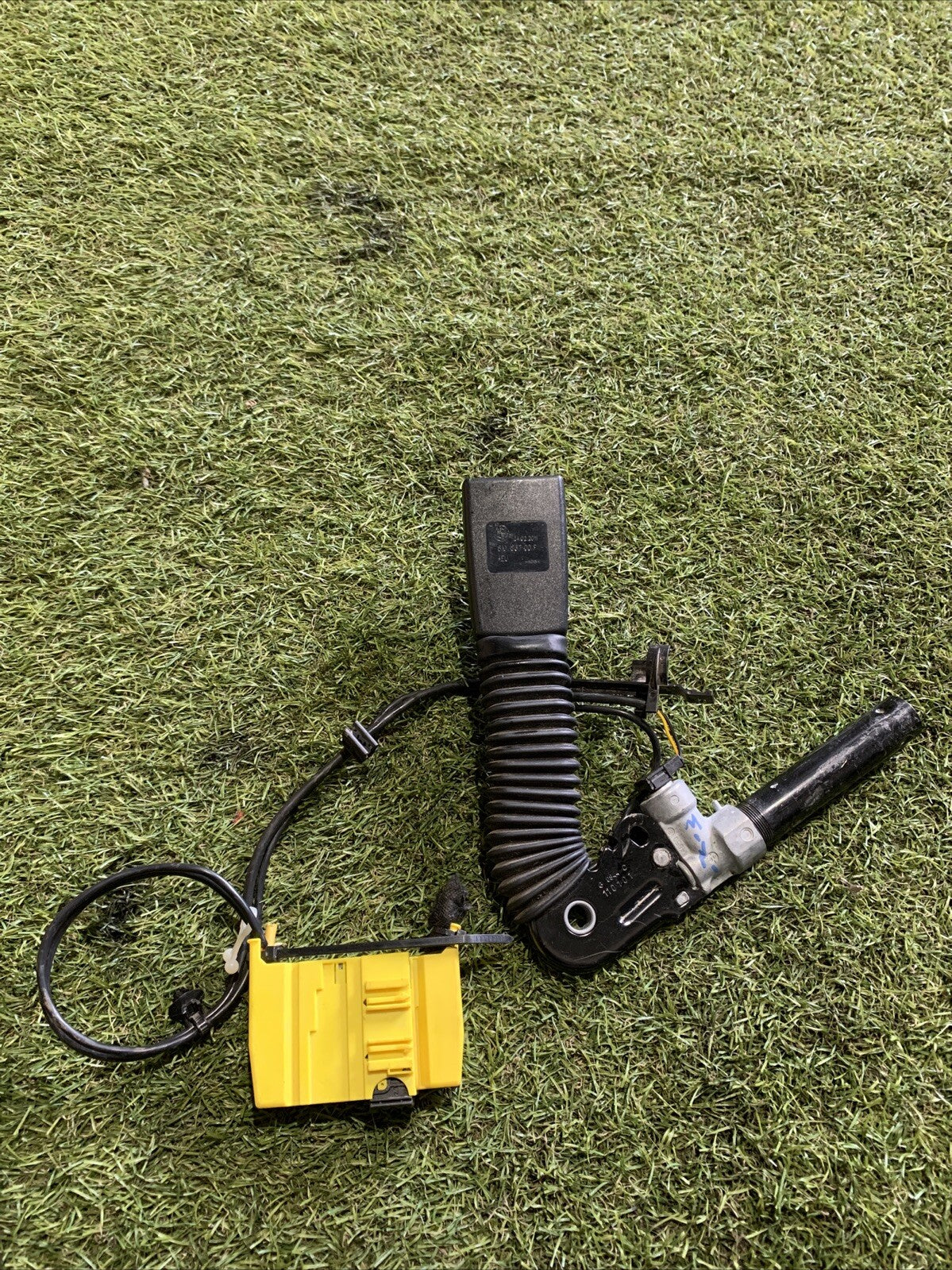 PRETENSIONATORE PER MINI Cooper 1° Serie 610182300D 610183700F (06 13)