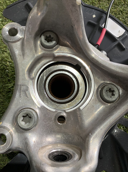 MOZZO MONTANTE ANTERIORE DESTRA HYUNDAI KONA ELETTRICA EM16 51706K4100 2020