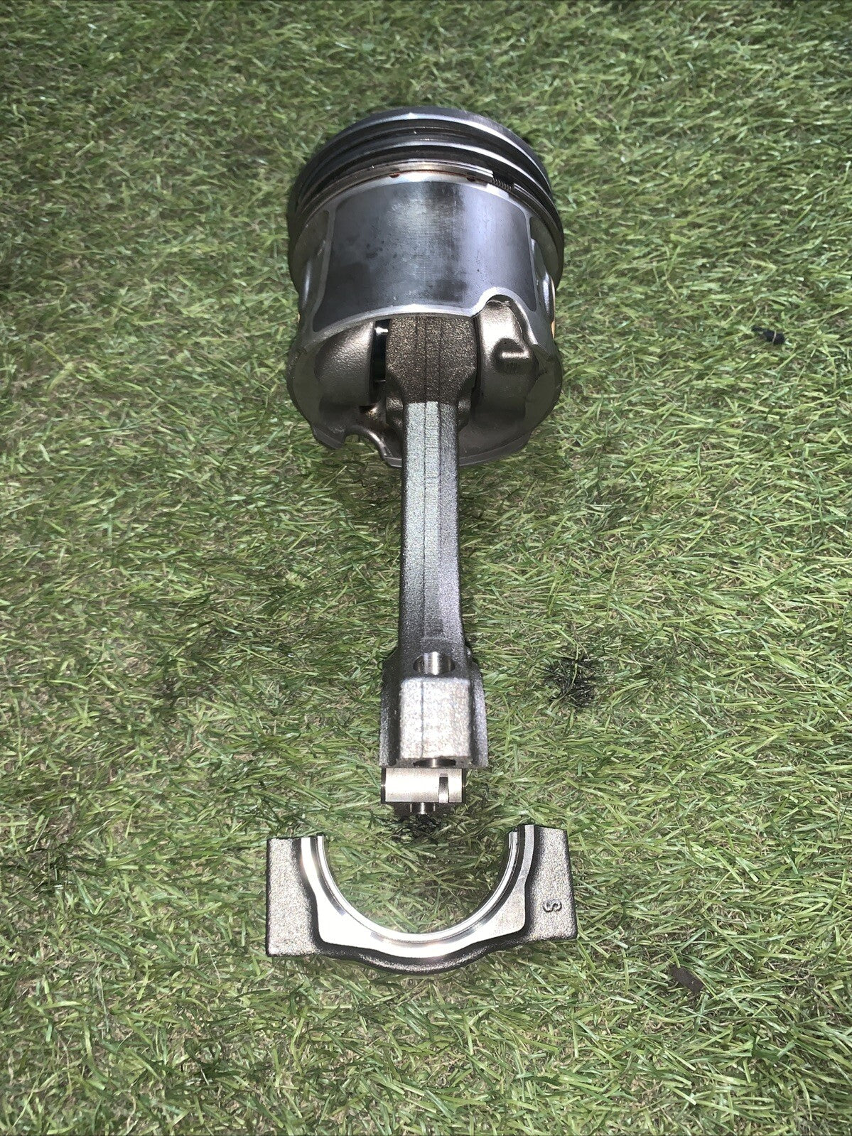 Pistone Con Biella Bmw G20 2.0 190 CV 858051504 (2)