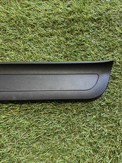 Rivestimento Copri Soglia Anteriore Destra Kia Sportage 2023 85884-R2000