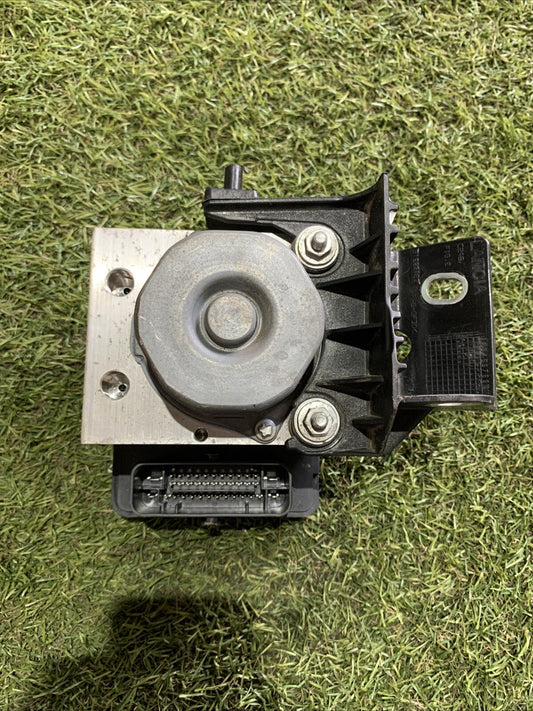 Centralina pompa abs Lancia Ypsilon (2012) 0265243606 51956869