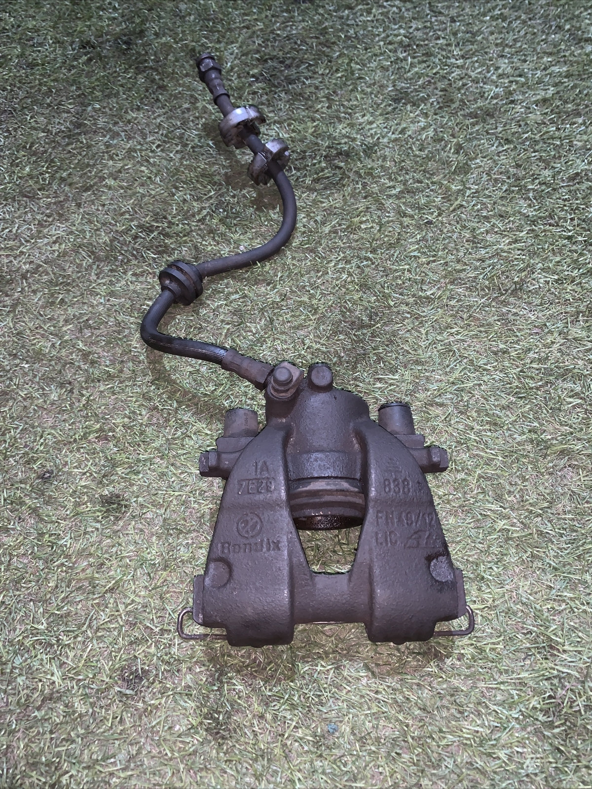 Pinza anteriore Dx fiat punto 1 serie 1.7