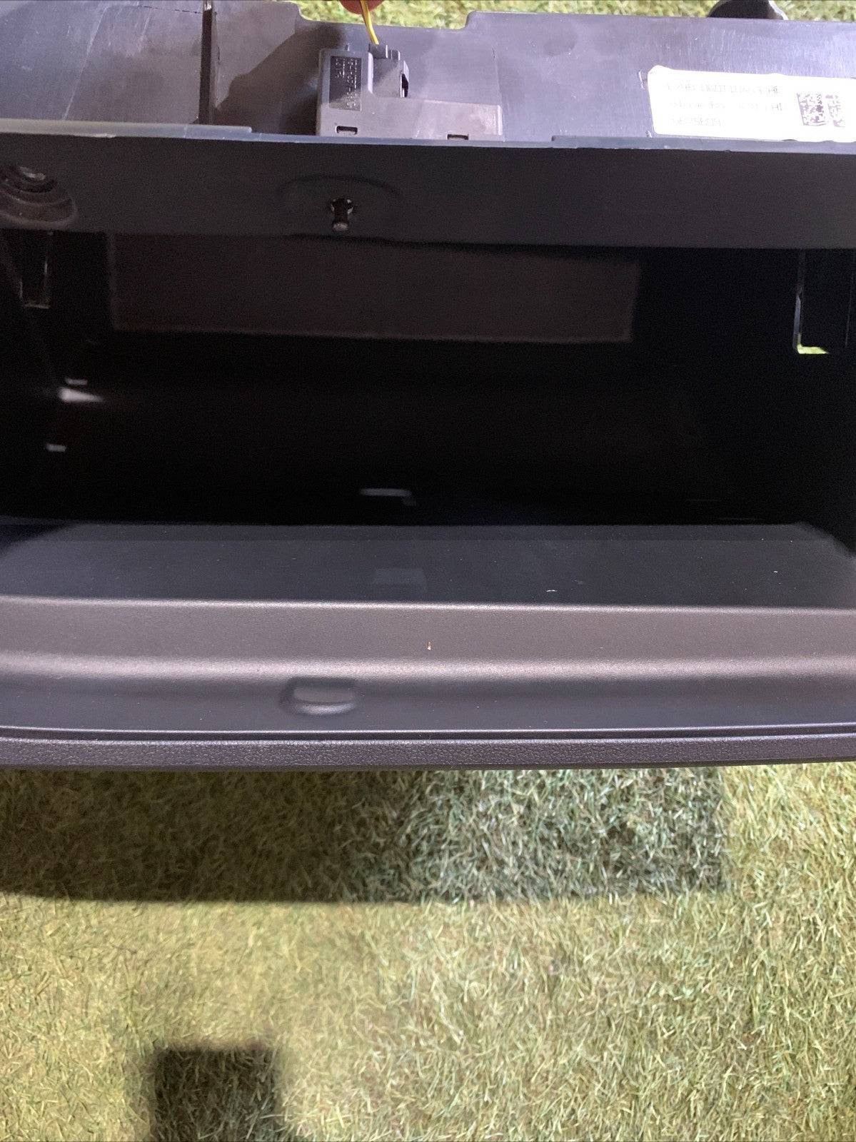 CASSETTO PORTA OGGETTI PER FORD Kuga Serie (DFK) LV4B-S06040-A (19>)