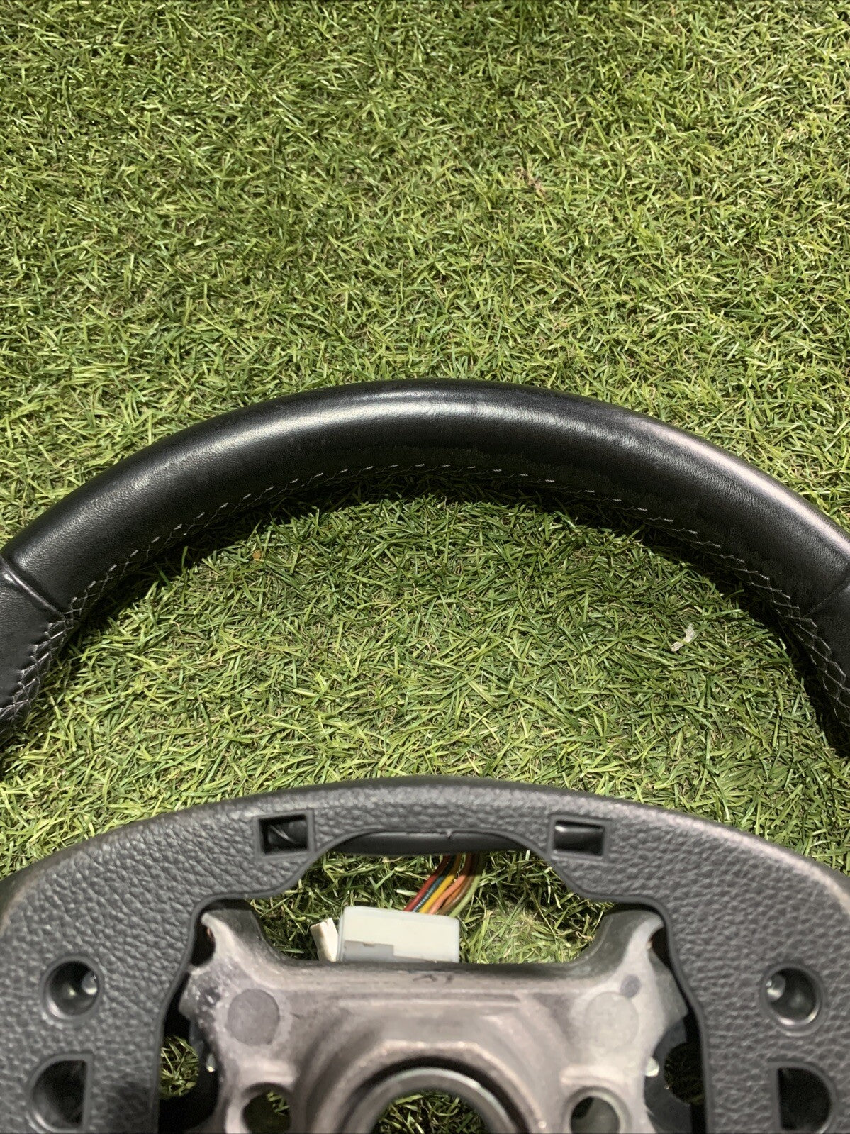 Sterzo Volante Kia Stonic 56100H8340 !!!ATTENZIONE!!! Guardare Bene Le Foto