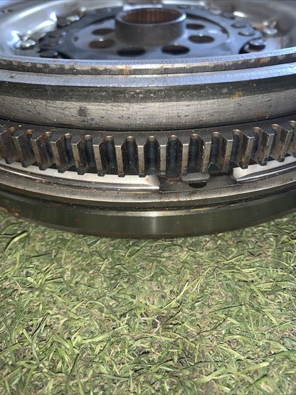 Volano Audi Q3 2020 2.0 Benzina 05L105266J