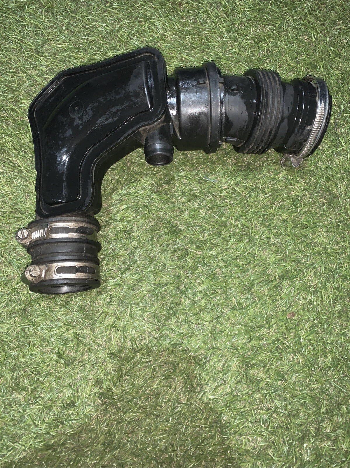 CV61-6C784-BD MANICOTTO TUBO ASPIRAZIONE ARIA FORD B-MAX 1.0 B 74KW 5M 5P (2013)