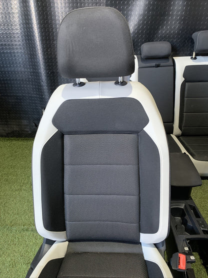 TAPPEZZERIA COMPLETA VOLKSWAGEN T-ROC 