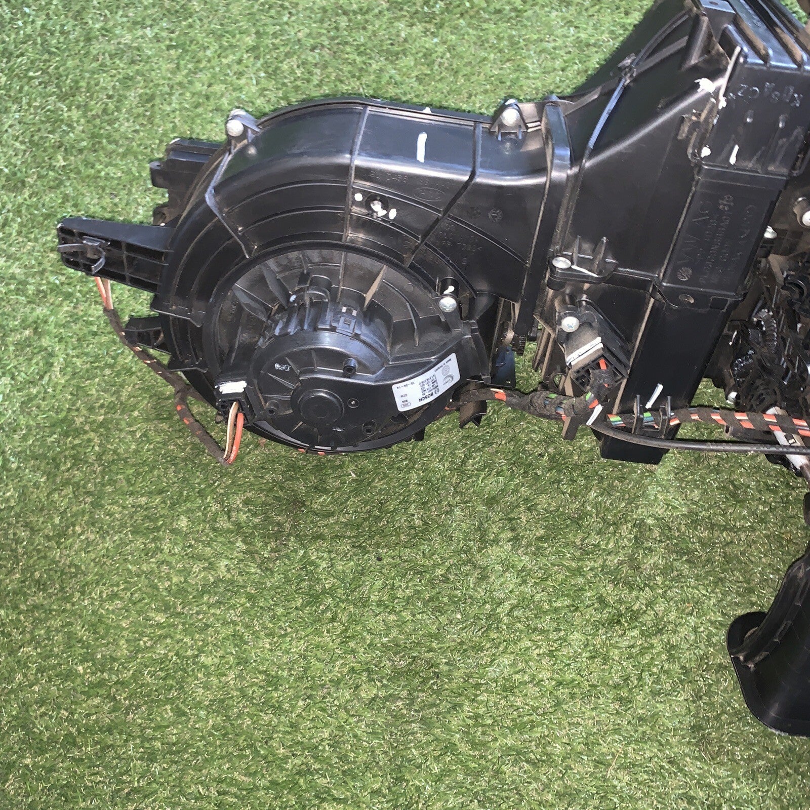 6R0863815 STUFA INTERNA CLIMATIZZATORE CONVOGLIATORE VOLKSWAGEN UP- SKODA CITIGO