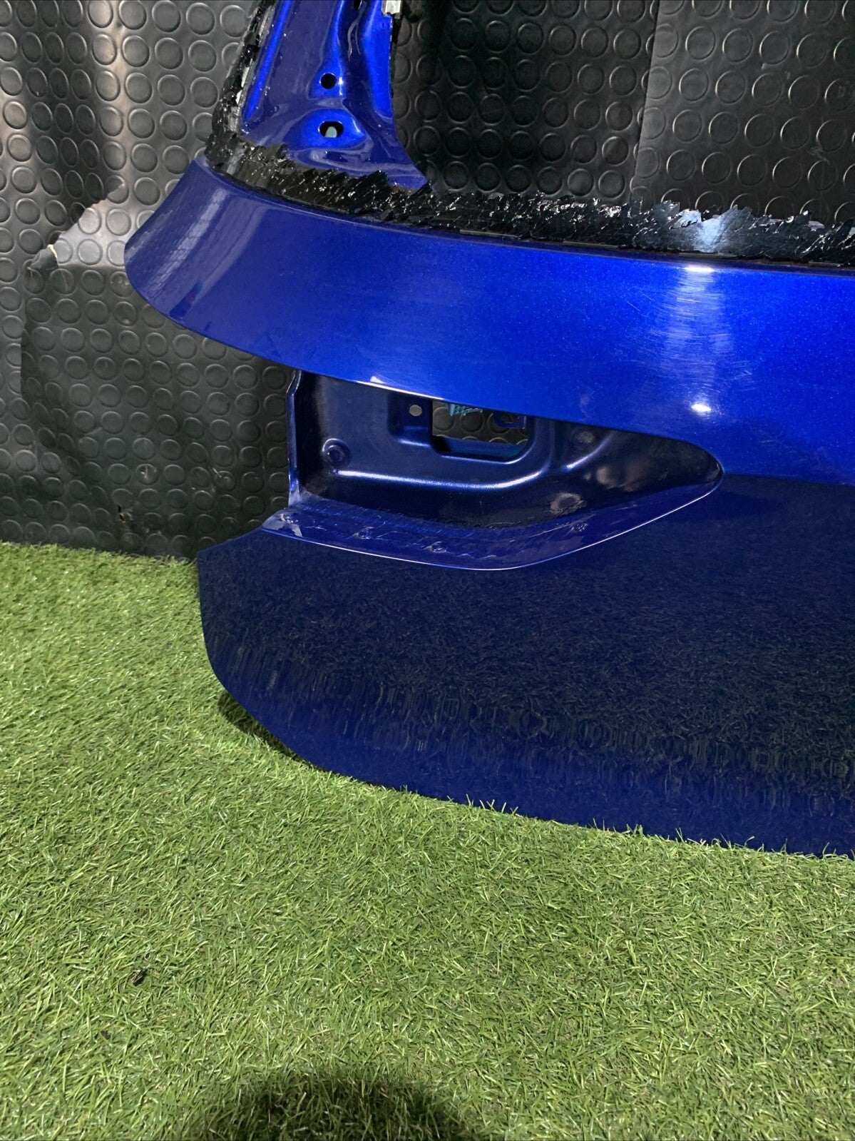 Cofano Portellone Baule Posteriore Volkswagen Golf 8R Con Telecamere Posteriore