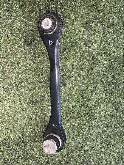 BRACCIO SOSPENSIONE SUPERIORE POST SINISTRO PER AUDI A6 LIM. (4G2) 8K0501529L