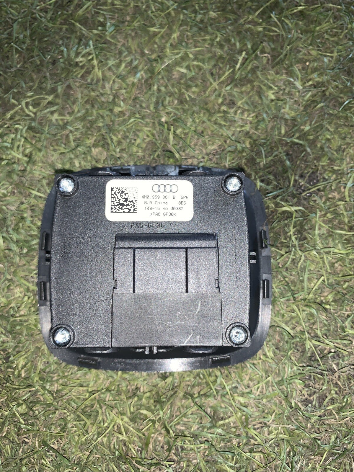 Pulsanti Piega Schienali Posteriori audi q7 4M0959861B