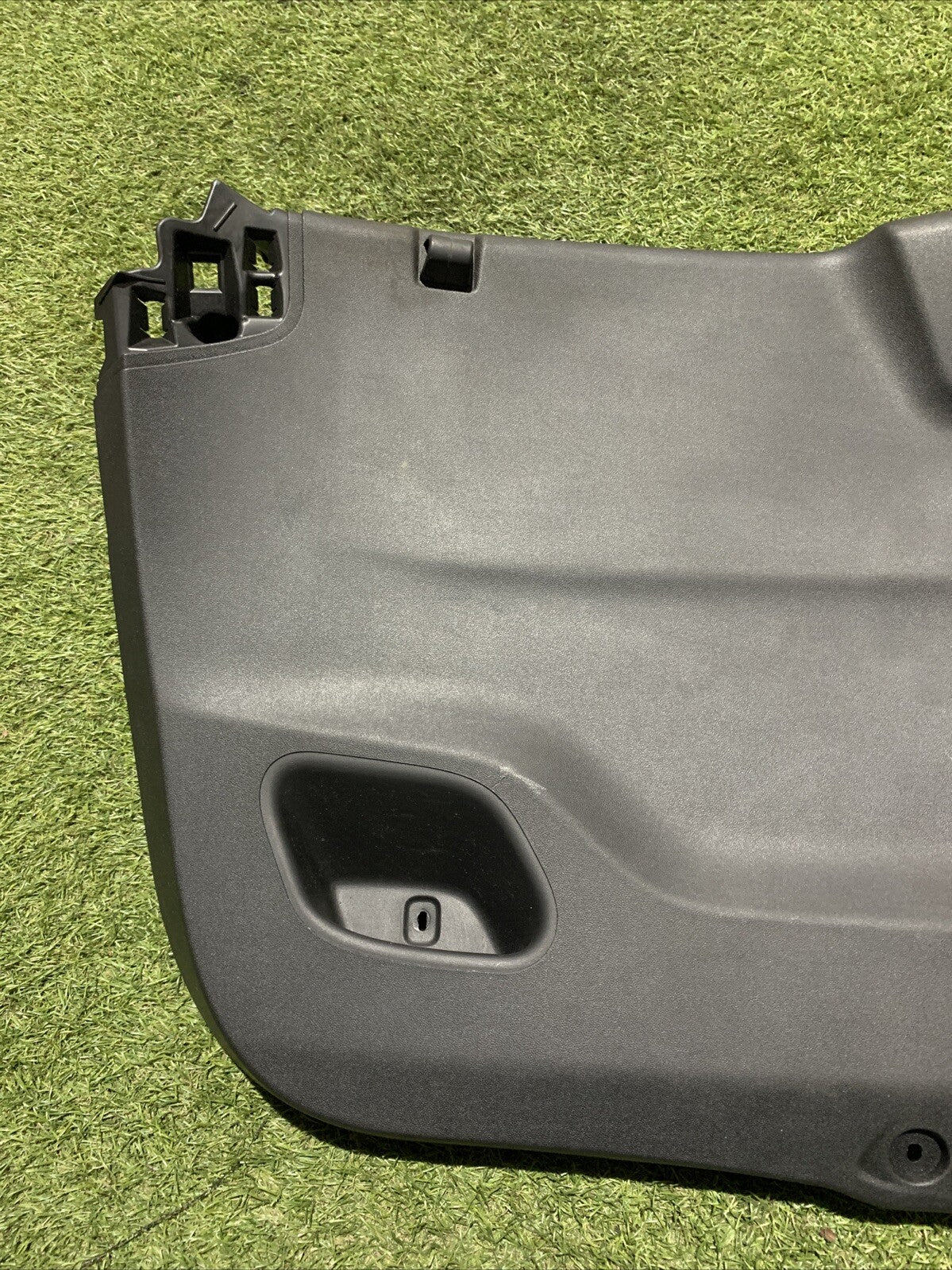 9678069777  Pannello Rivestimento Interno Portellone Posteriore Peugeot 2008