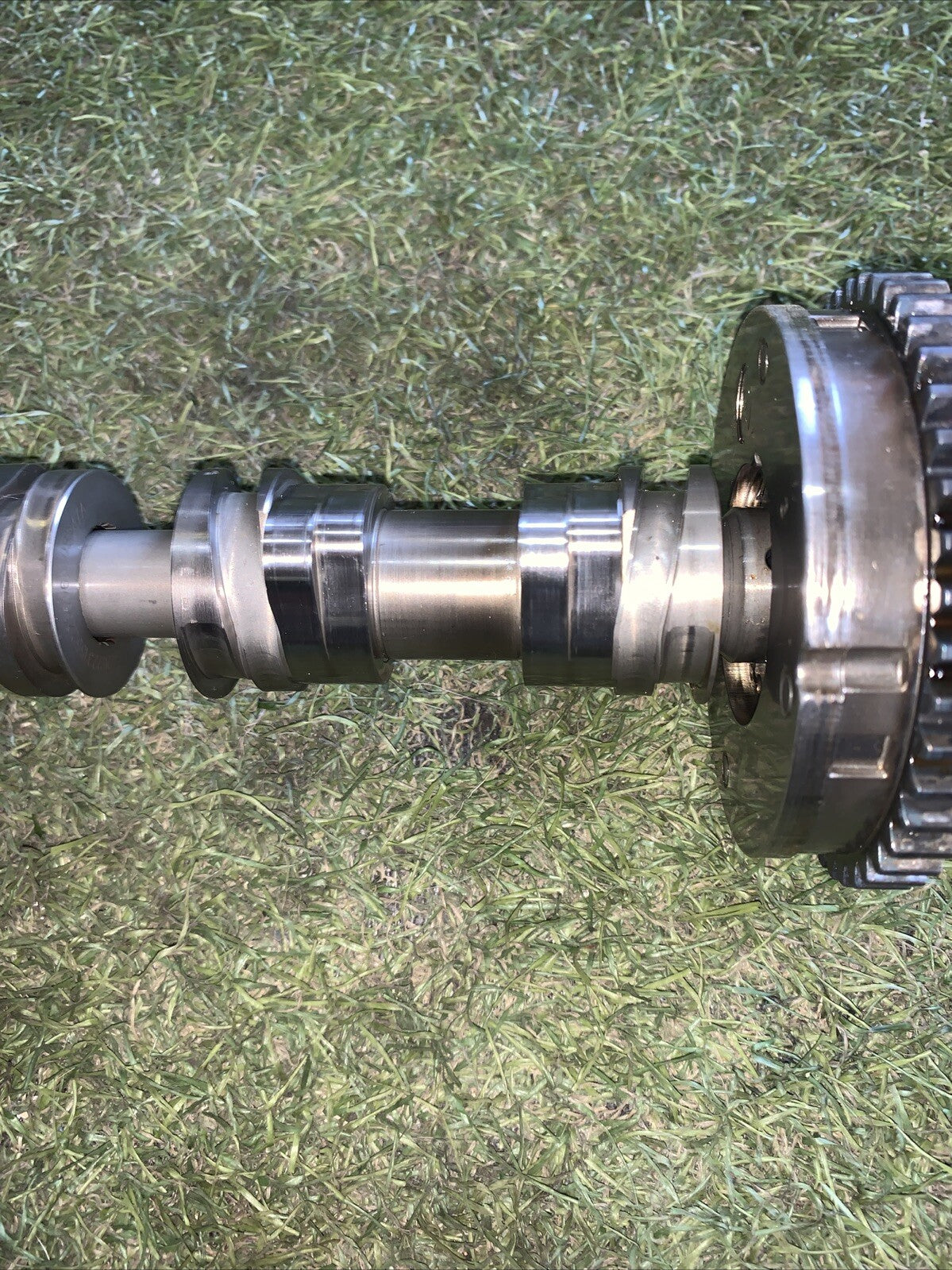 Albero A Camme Audi Q3 2020 2.0 Benzina 06N109088B