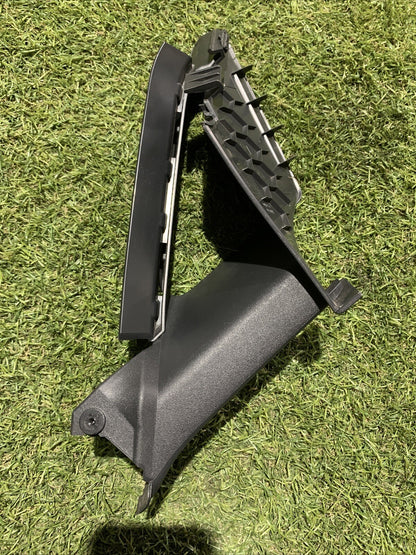 5H0868143 MODANATURA RIVESTIMENTO MONTANTE ANTERIORE SINISTRO VOLKSWAGEN GOLF 8