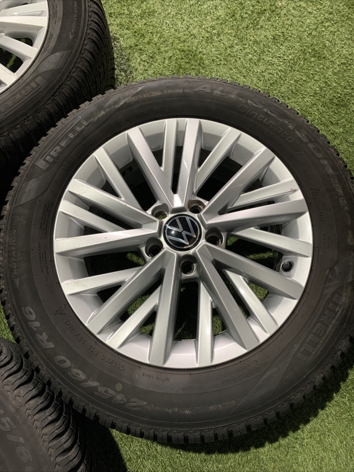 Cerchi In Lega Da 16 Con Gomme Volkswagen T-Roc 2GA601025AA