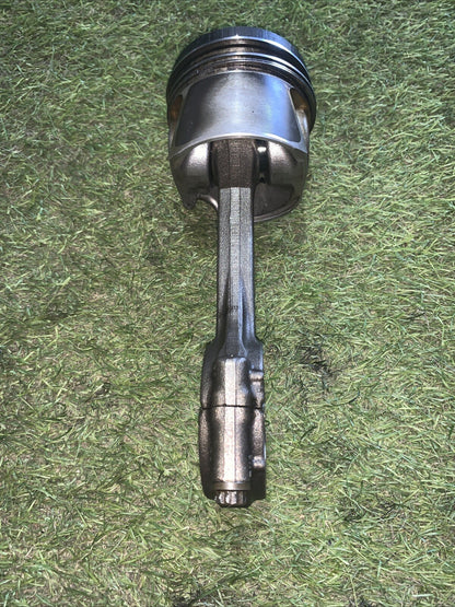 Pistone Motore Volkswagen Golf 7 2.0 GTD 184CV VWSL204LM (2)