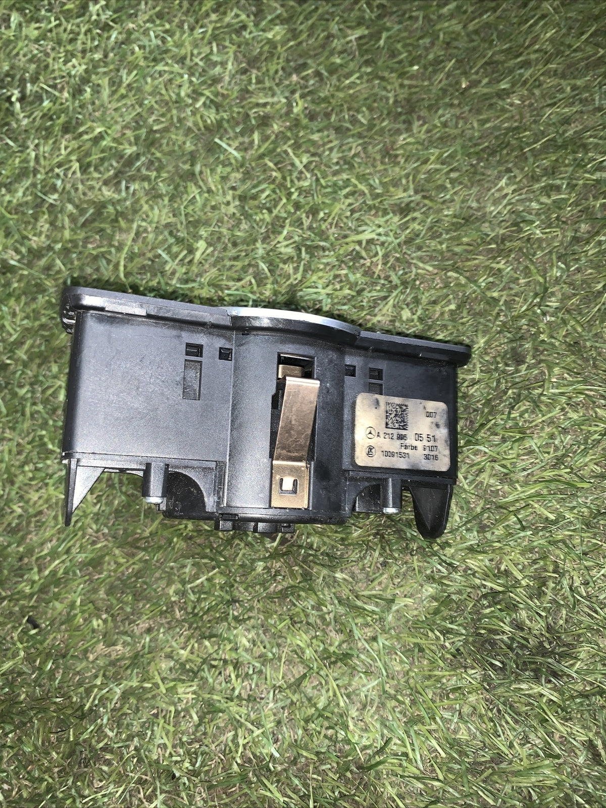 Pulsantiera comando luci Mercedes Classe A w176 codice: A2129050551